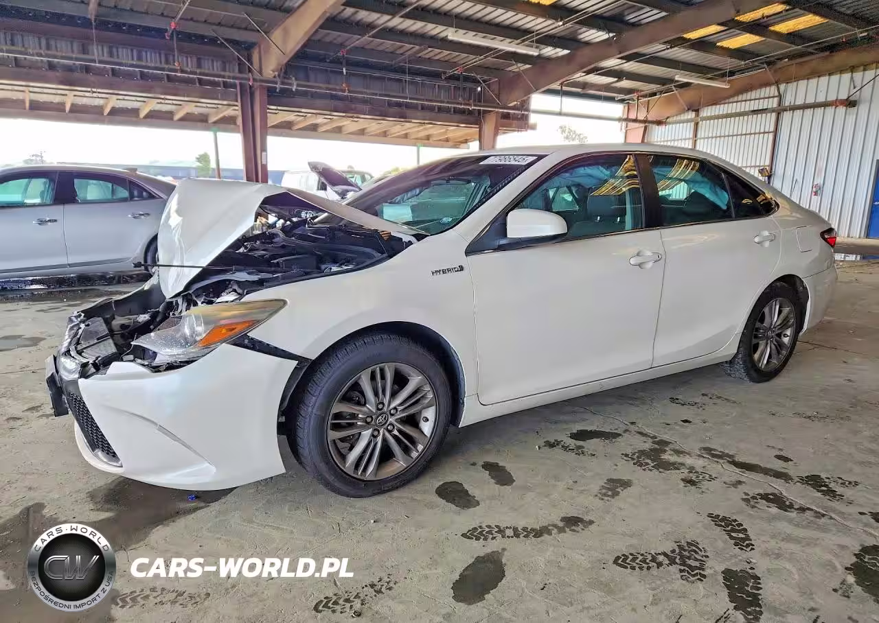 2017 Toyota Camry Hybrid