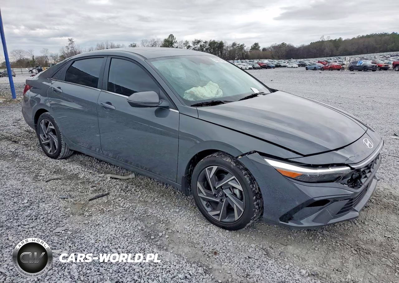 2025 Hyundai Elantra Limited VIN:KMHLP4DG0SU074324 - 4