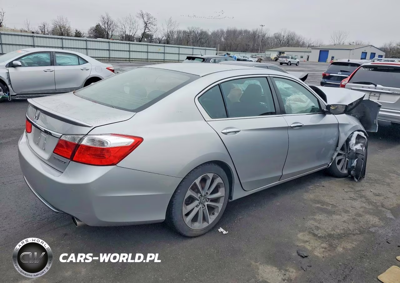2014 Honda Accord Sport VIN:1HGCR2F58EA063027 - 3