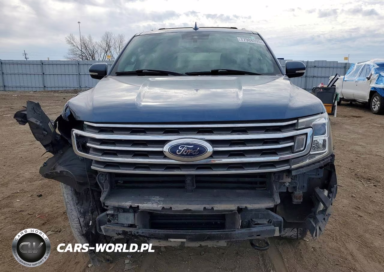 2018 Ford Expedition Xlt VIN:1FMJU1JT1JEA01245 - 5