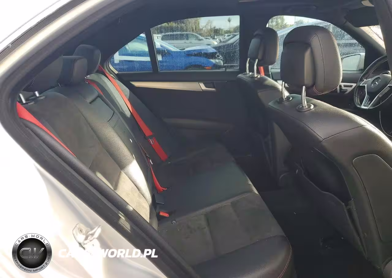 2014 Mercedes-Benz C 250 VIN:WDDGF4HB5ER308865 - 10