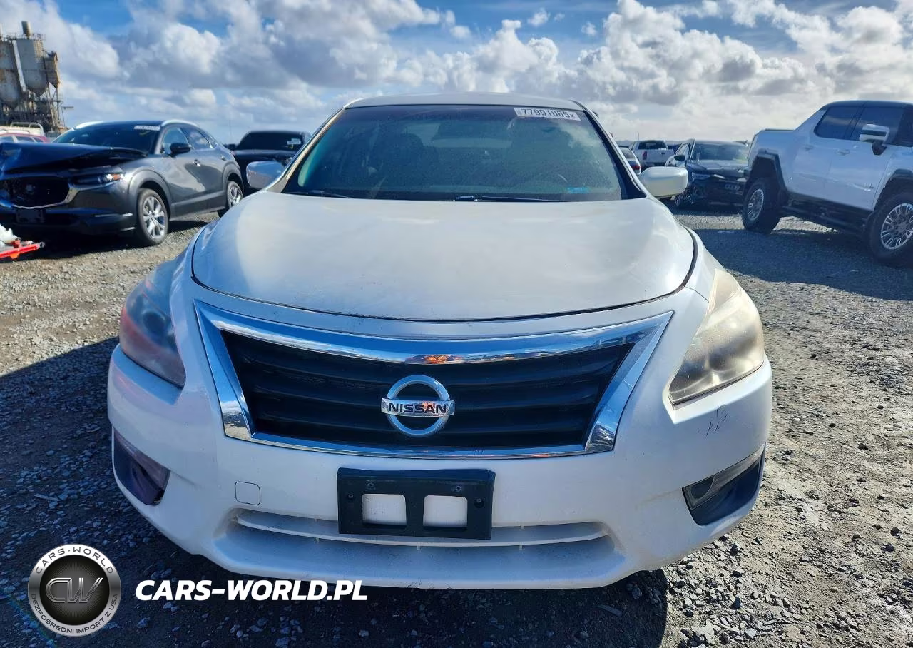 2015 Nissan Altima 2.5 VIN:1N4AL3AP0FC464881 - 5