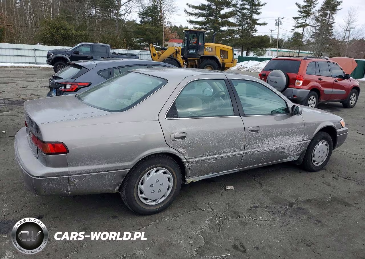 1998 Toyota Camry Ce VIN:4T1BG22K3WU270254 - 3