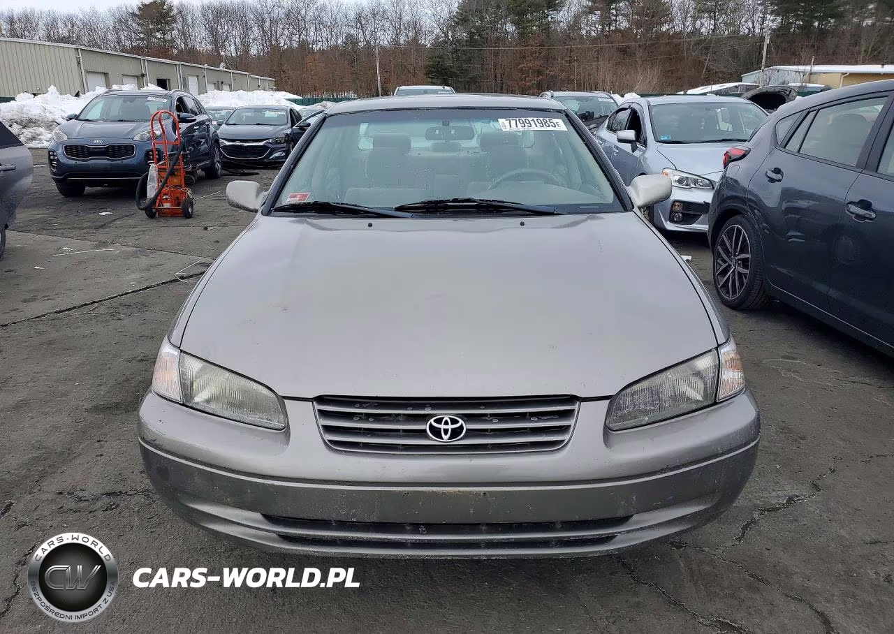 1998 Toyota Camry Ce VIN:4T1BG22K3WU270254 - 5