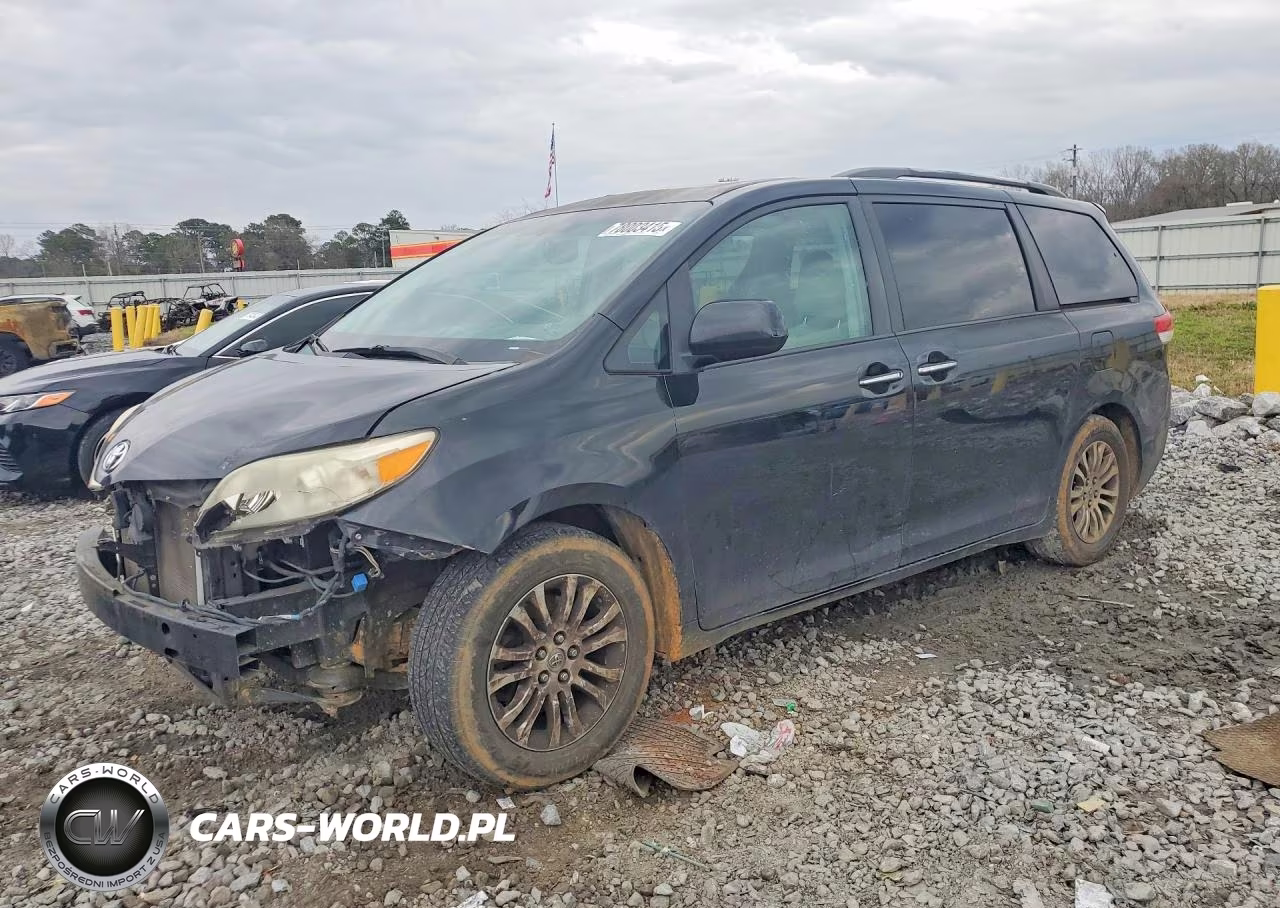 2013 Toyota Sienna Xle