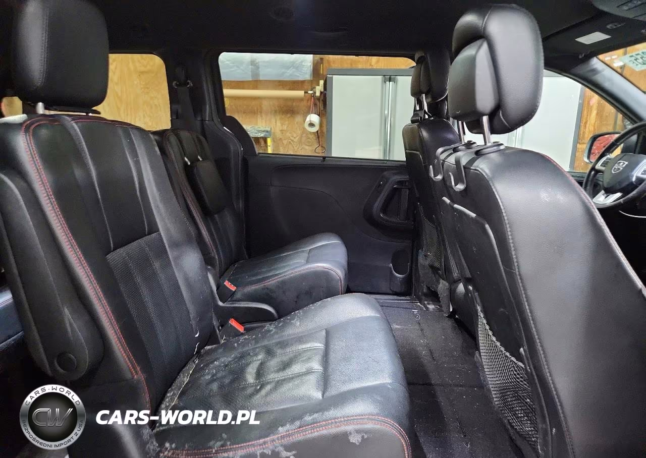 2019 Dodge Grand Caravan Gt VIN:2C4RDGEG9KR744425 - 11