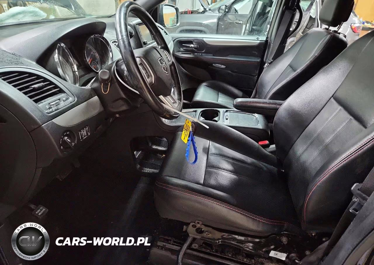 2019 Dodge Grand Caravan Gt VIN:2C4RDGEG9KR744425 - 7