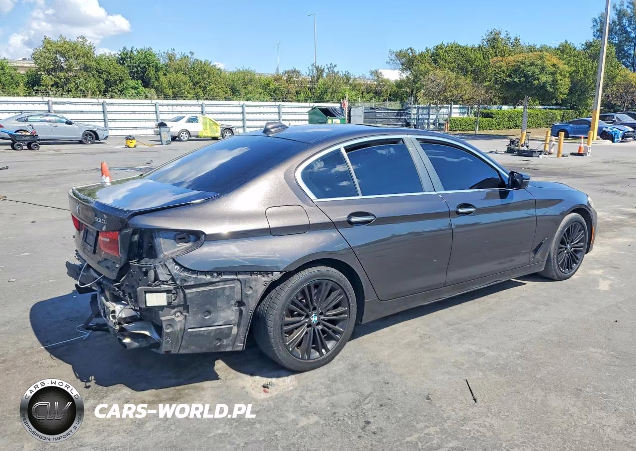 2017 BMW 530 I VIN:WBAJA5C33HG456062 - 3