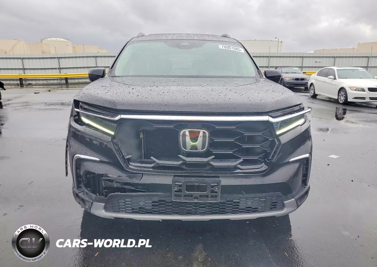 2025 Honda Pilot Touring VIN:5FNYG2H72SB004941 - 5