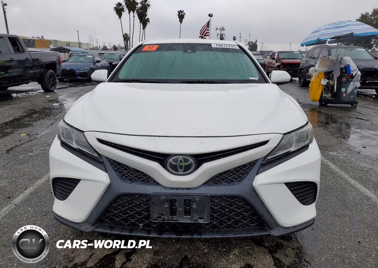 2020 Toyota Camry Se VIN:4T1G11AK1LU355012 - 5