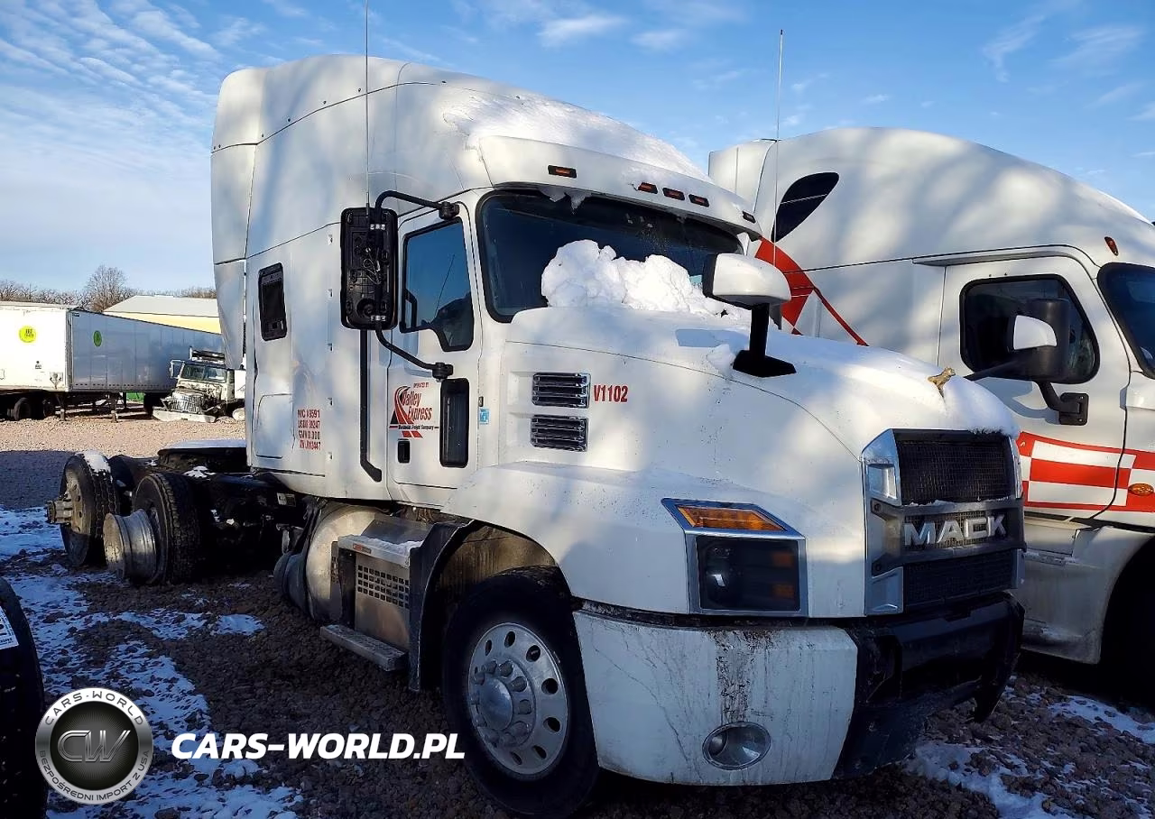 2020 Mack Anthem Semi Truck