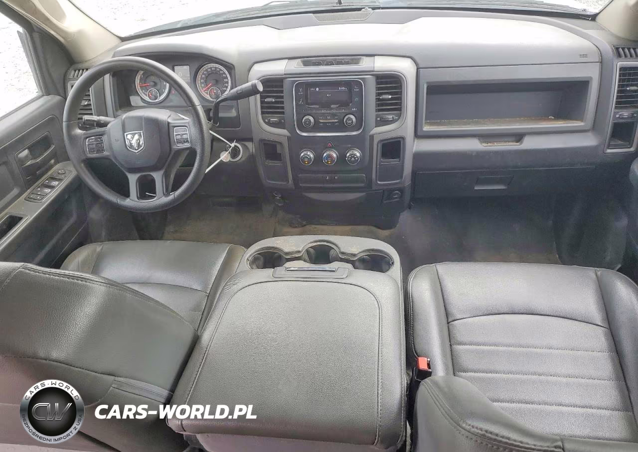 2018 Ram 2500 St VIN:3C6UR4CJ5JG363367 - 8