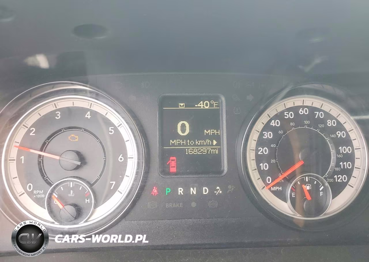 2018 Ram 2500 St VIN:3C6UR4CJ5JG363367 - 9