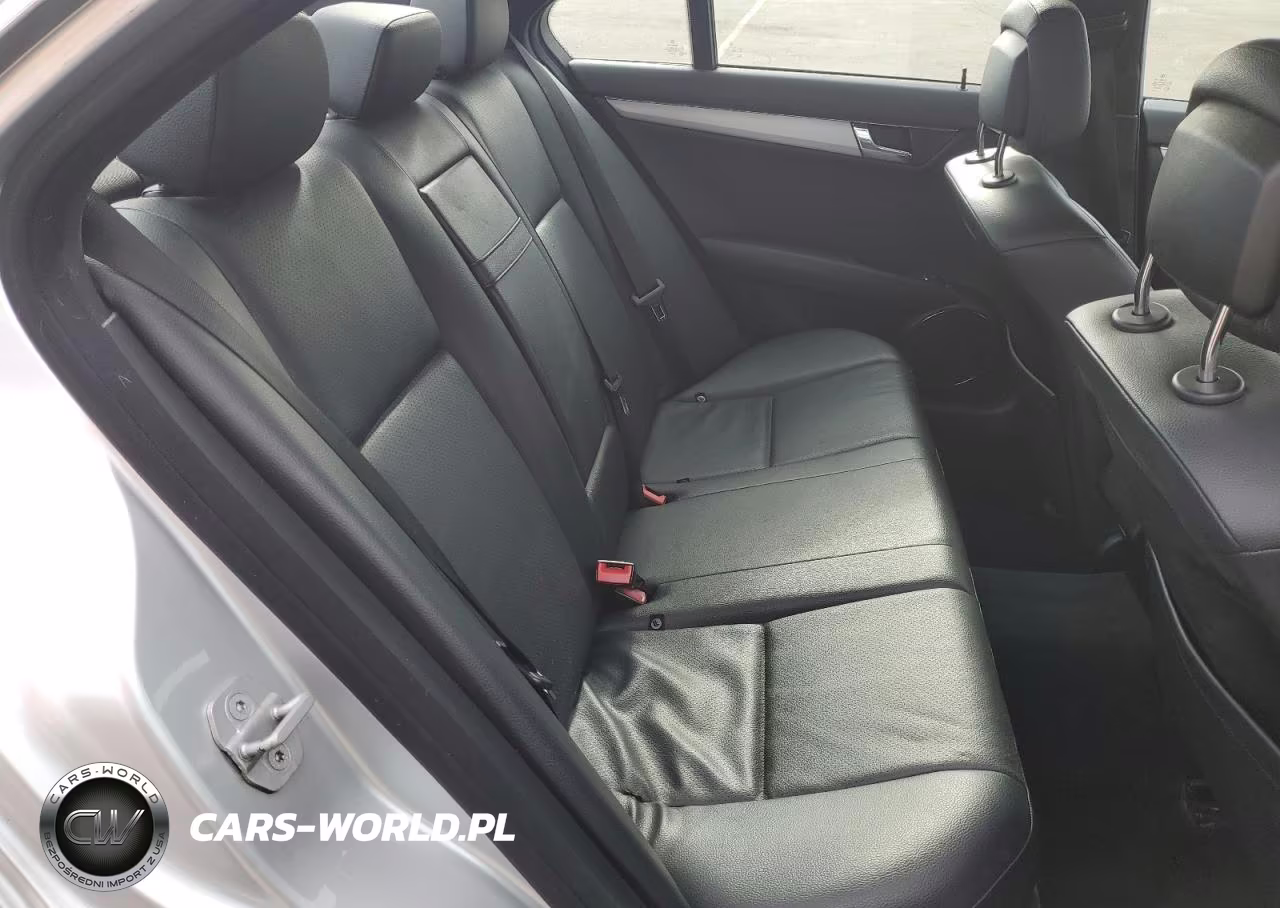 2008 Mercedes-Benz C 300 4Matic VIN:WDDGF81X68F141452 - 10