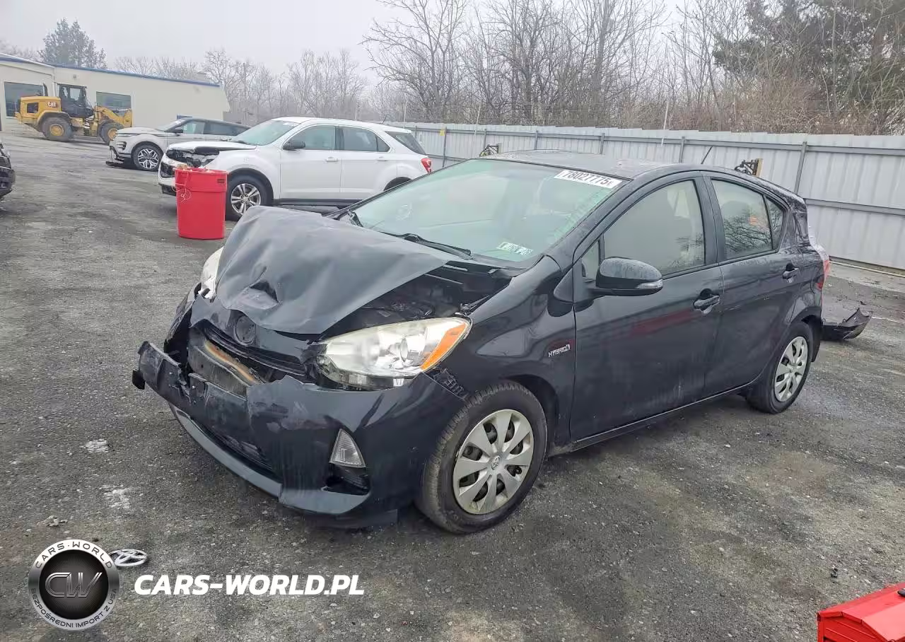 2014 Toyota Prius C Three