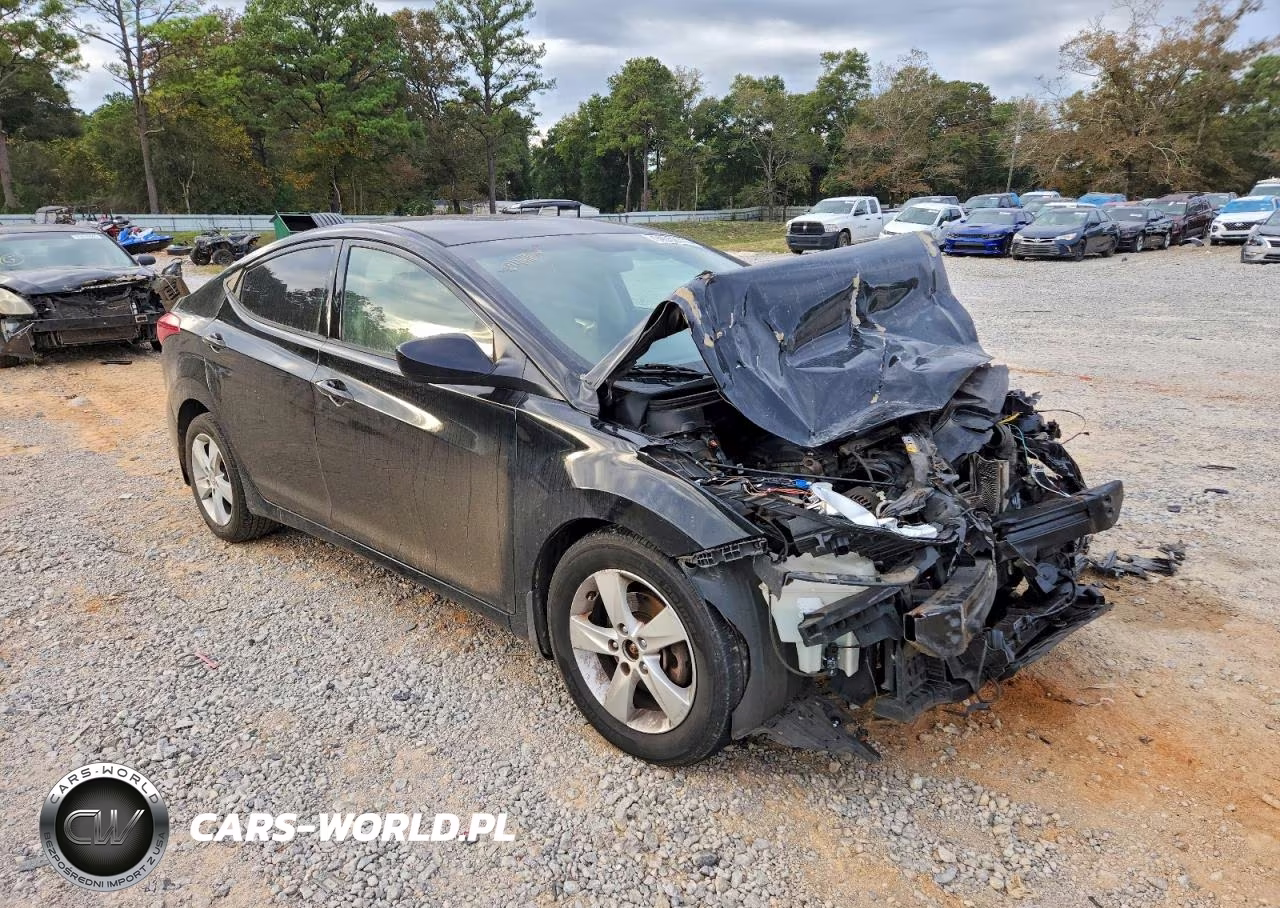 2013 Hyundai Elantra Gls VIN:5NPDH4AE1DH331853 - 4