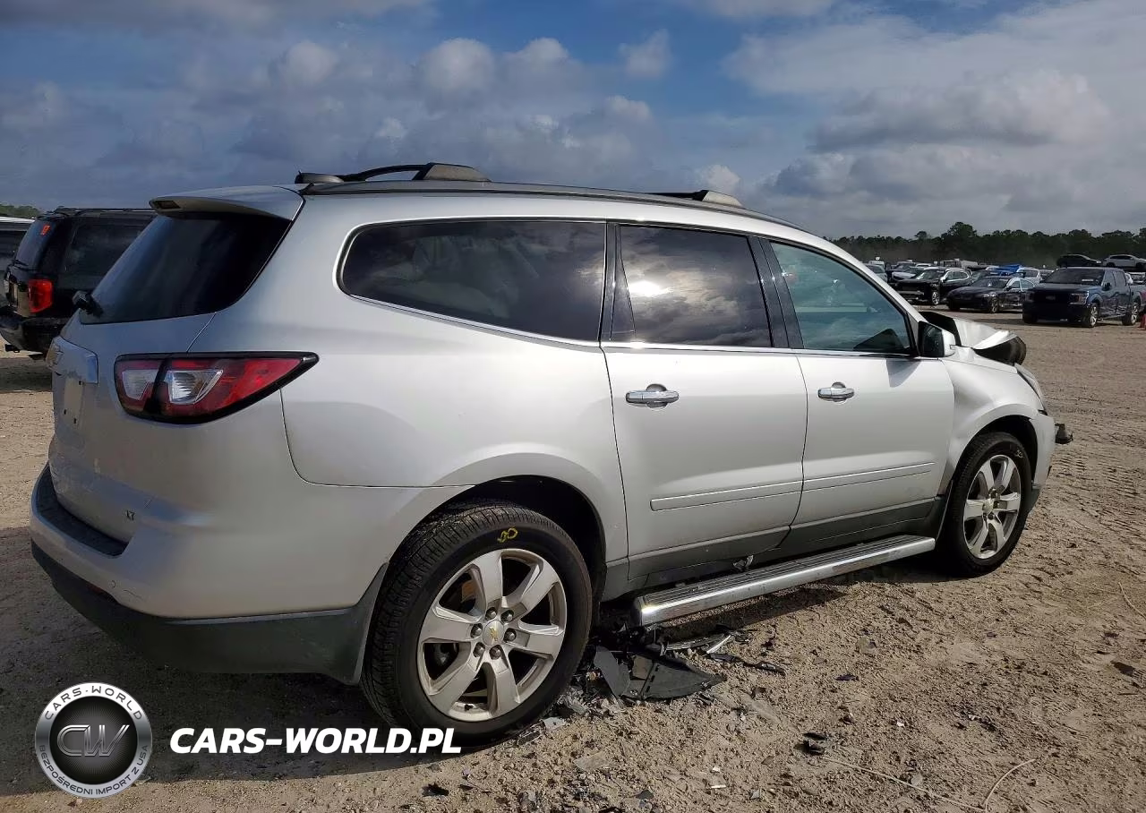 2017 Chevrolet Traverse Lt VIN:1GNKRGKD1HJ349964 - 3
