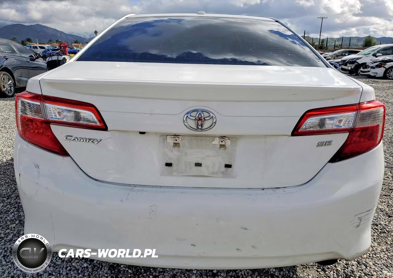 2014 Toyota Camry VIN:4T1BF1FK2EU838774 - 6