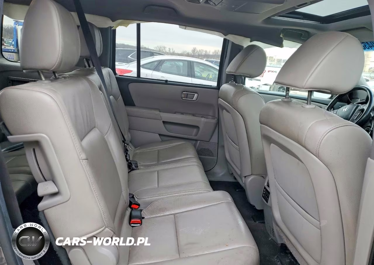 2012 Honda Pilot Touring VIN:5FNYF4H98CB034592 - 11