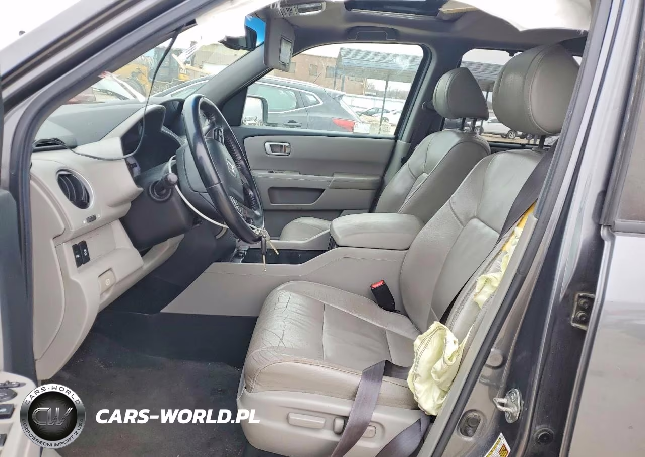 2012 Honda Pilot Touring VIN:5FNYF4H98CB034592 - 7