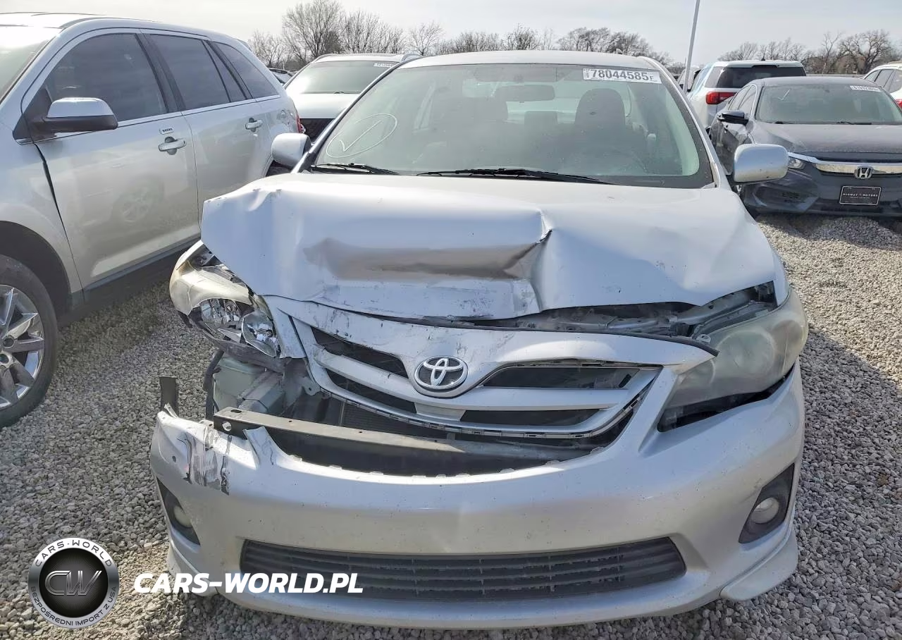 2011 Toyota Corolla S VIN:2T1BU4EE8BC667979 - 5