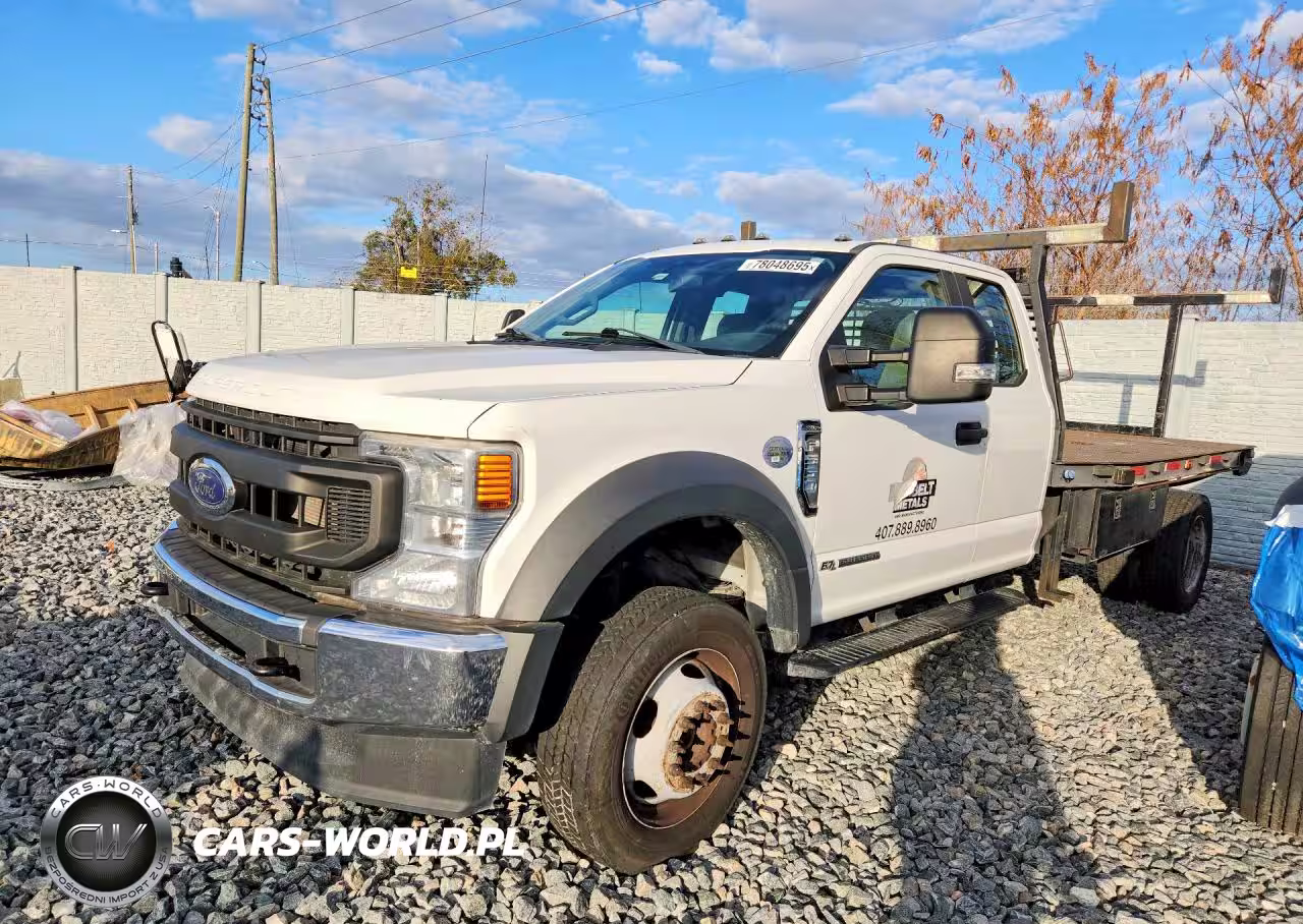 2020 Ford F550 Super Duty Flatbed Truck