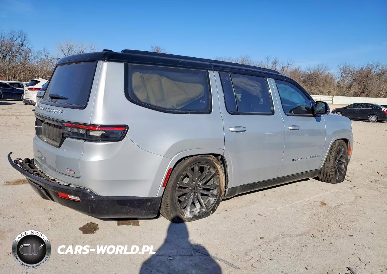 2023 Jeep Grand Wagoneer Series Ii VIN:1C4SJVFP1PS568134 - 3
