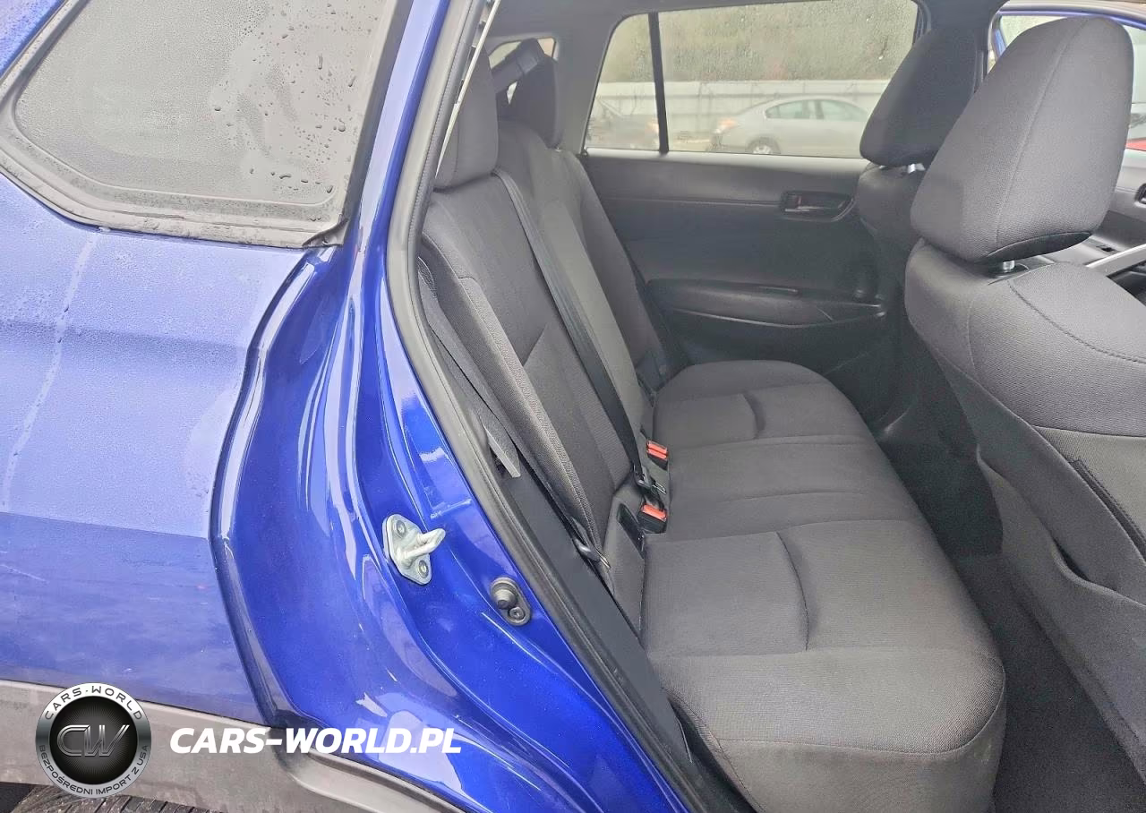 2024 Toyota Corolla Cross Le VIN:7MUBAABG2RV096137 - 11