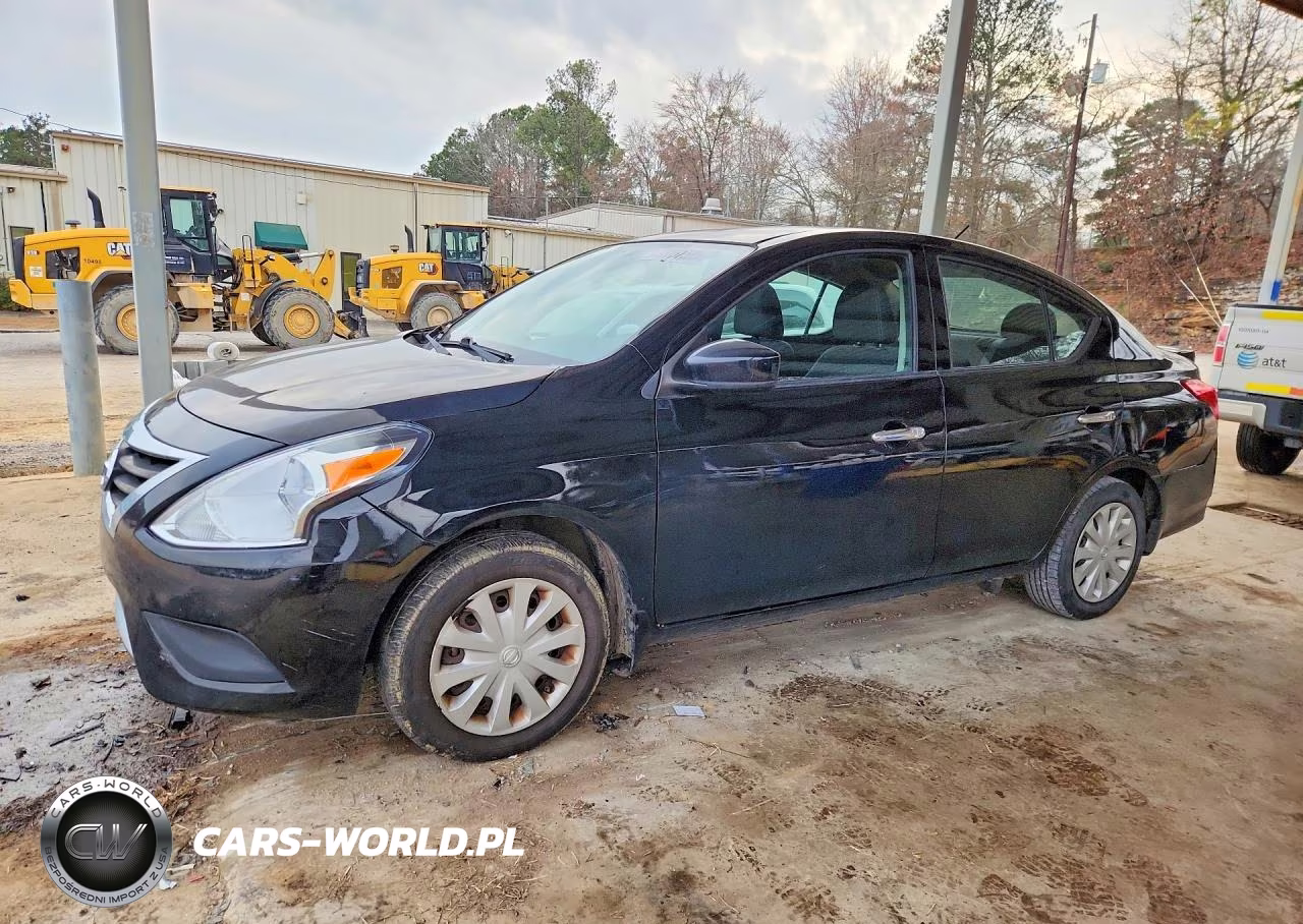 2016 Nissan Versa S