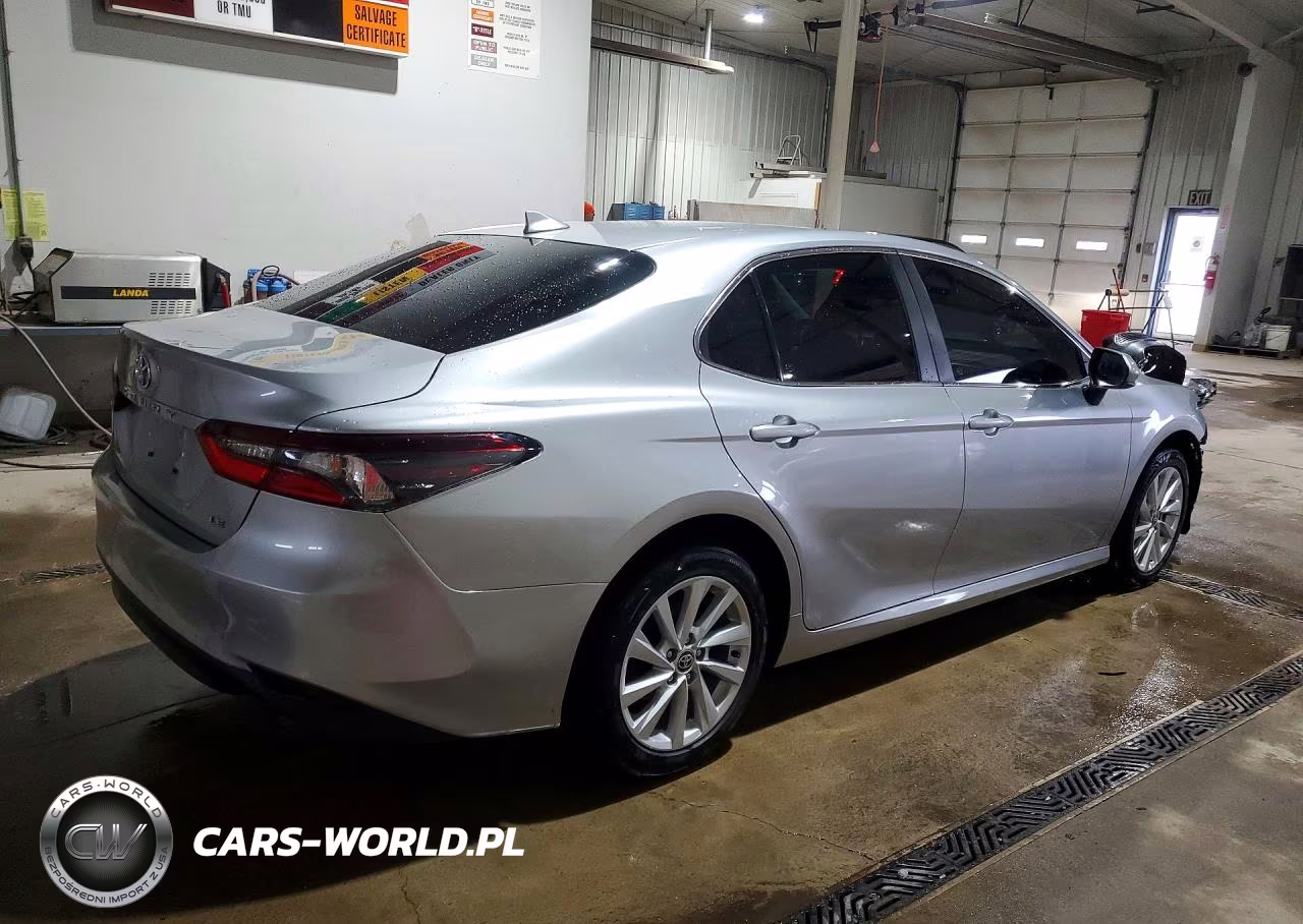 2023 Toyota Camry Le VIN:4T1C11AK5PU126367 - 3