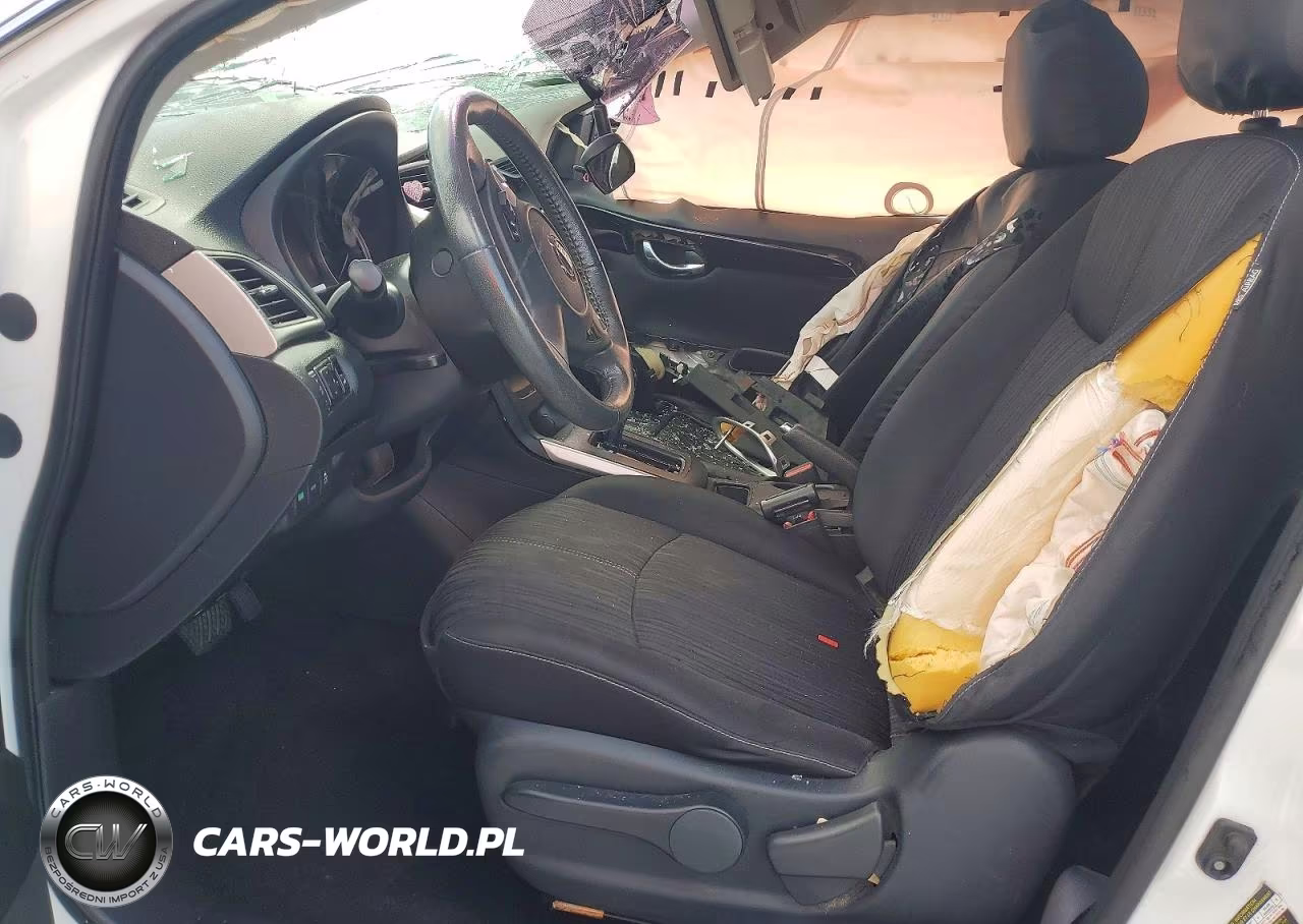 2017 Nissan Sentra S VIN:3N1AB7AP4HL638059 - 7