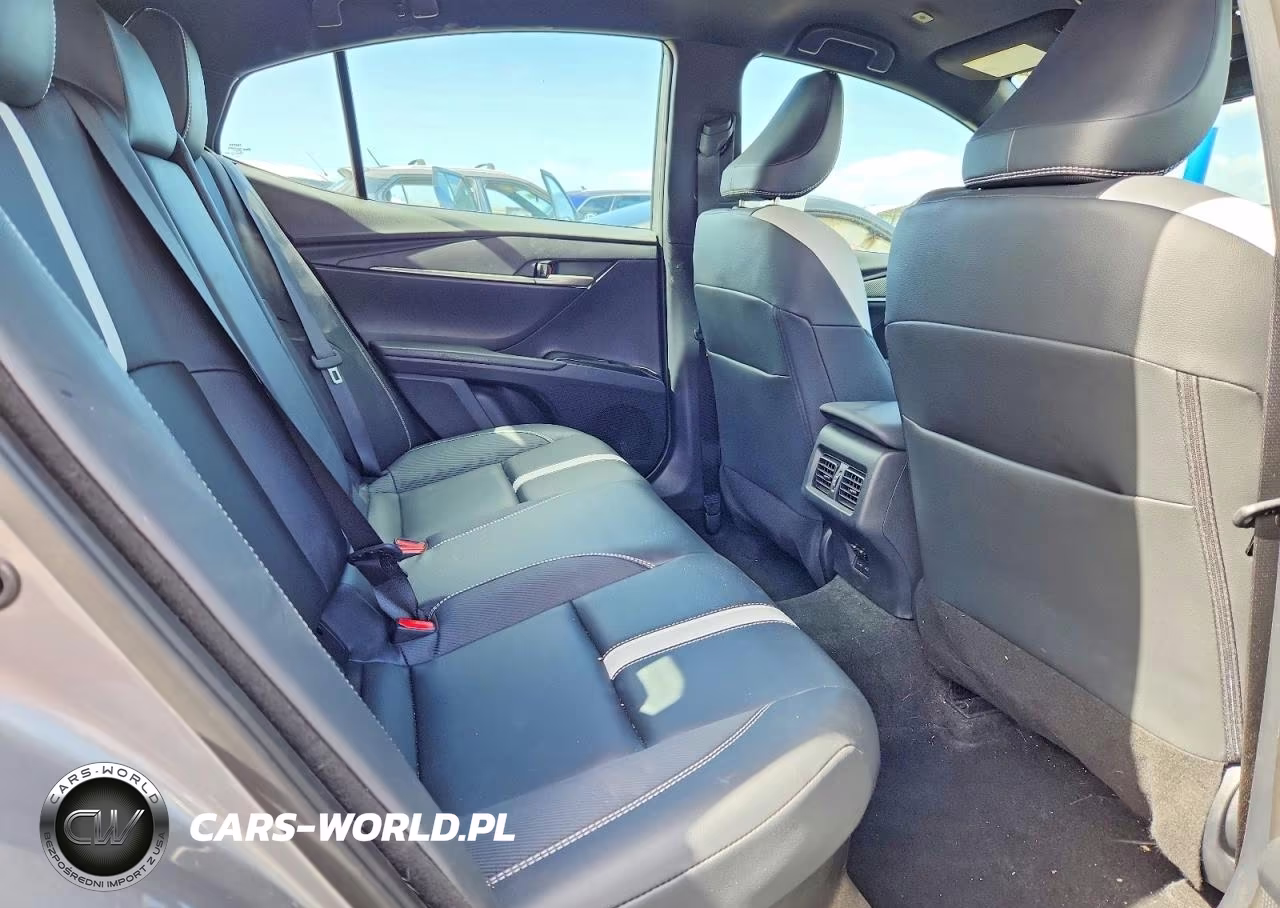 2025 Toyota Camry Xse VIN:4T1DBADK1SU509759 - 10