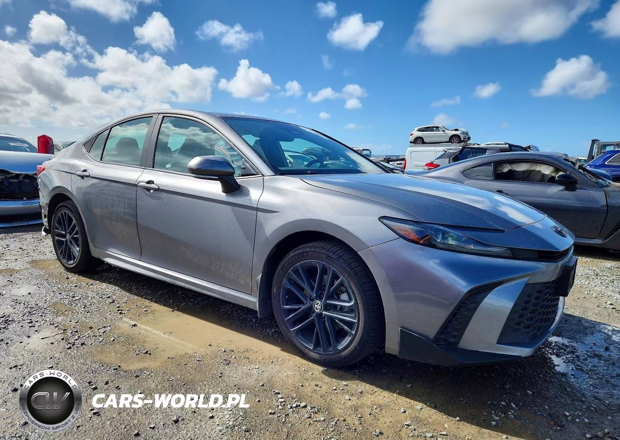 2025 Toyota Camry Xse VIN:4T1DBADK1SU509759 - 4