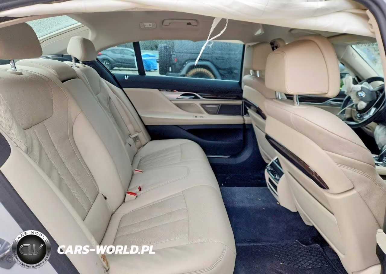 2020 BMW 740 I VIN:WBA7T2C09LCD31773 - 10