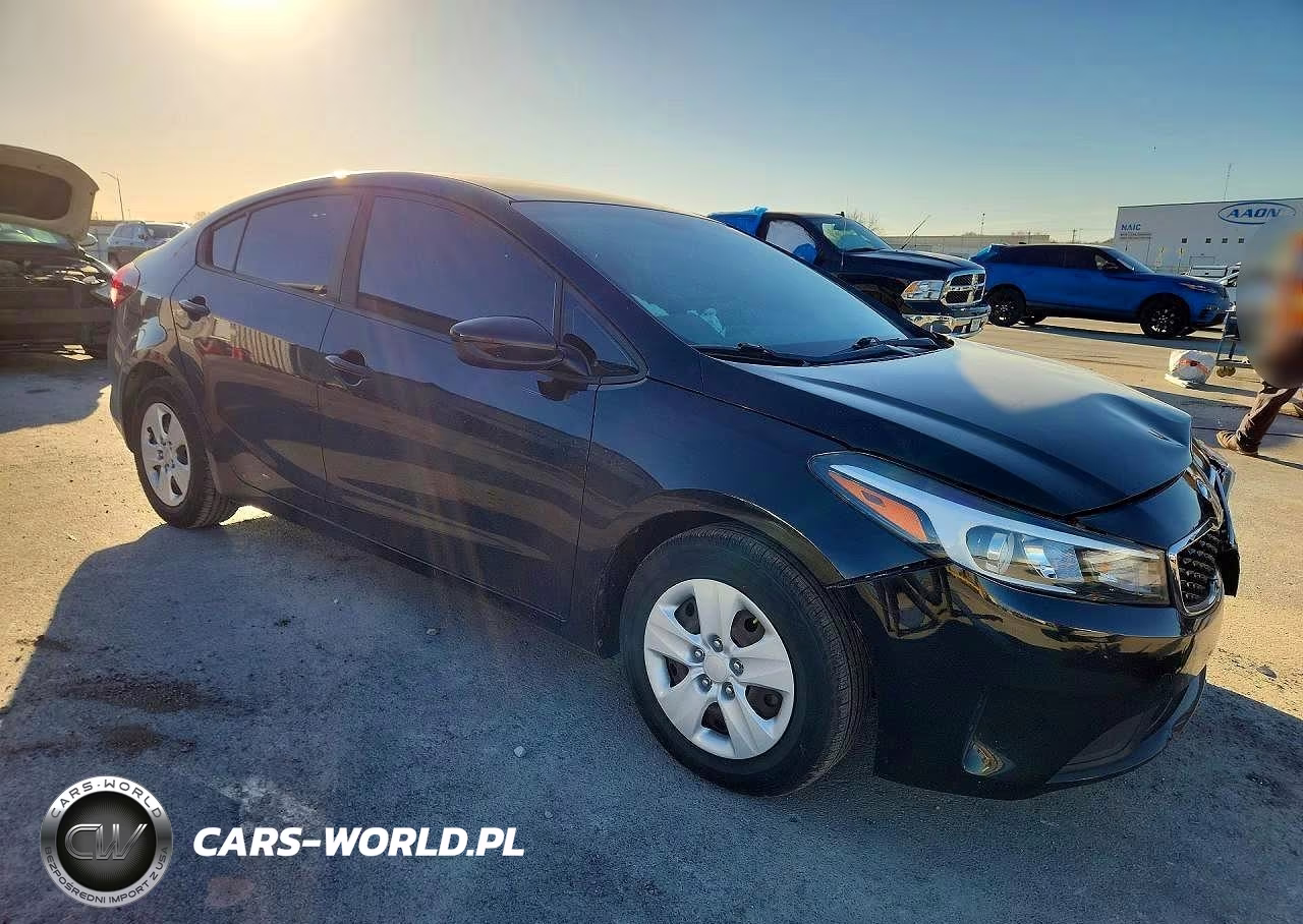 2018 Kia Forte Lx VIN:3KPFL4A73JE220083 - 4