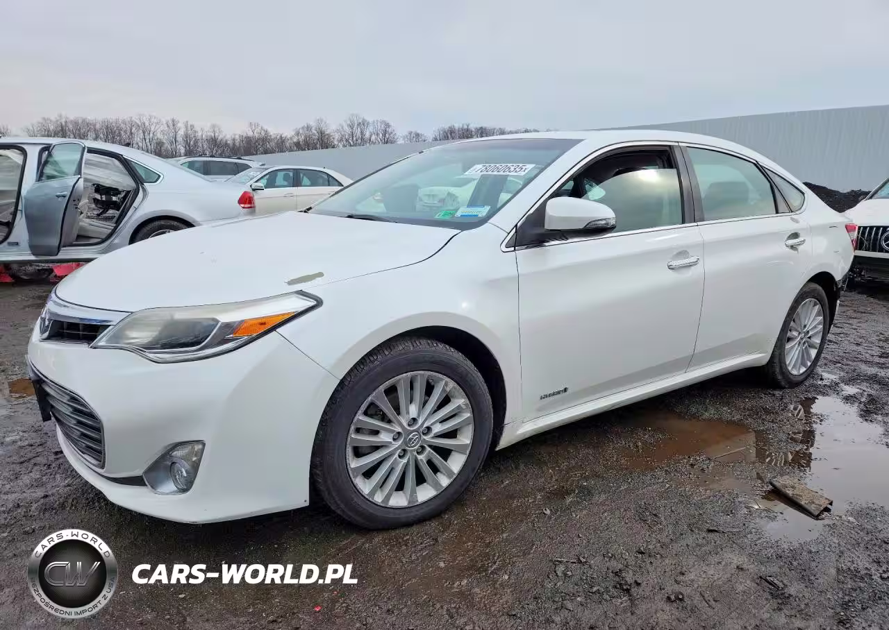 2015 Toyota Avalon Hybrid