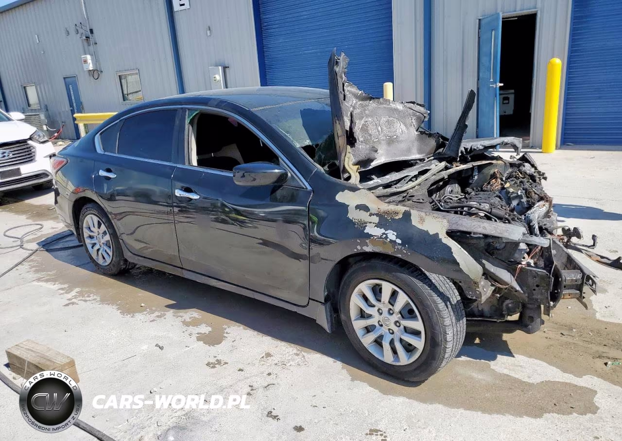 2015 Niss Altima 2.5 VIN:1N4AL3AP2FN392344 - 4