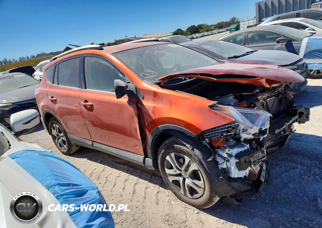 2016 Toyota Rav4 Le VIN:JTMZFREV6GJ071061 - 4