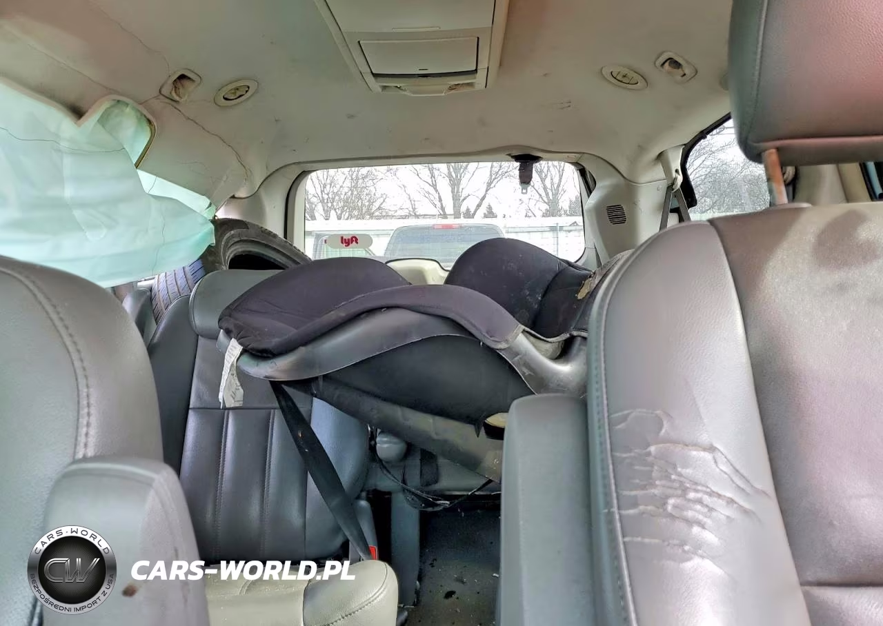 2009 Chrysler Town & Country Touring VIN:2A8HR54149R550340 - 10