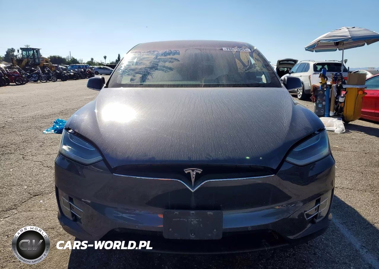 2019 Tesla Model X VIN:5YJXCAE29KF182906 - 5