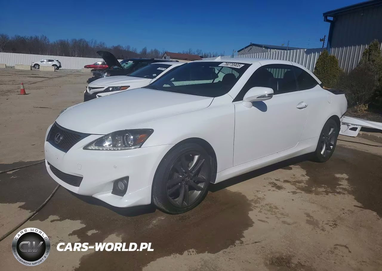 2014 Lexus Is 250C Base – zdjęcie 1 z 13