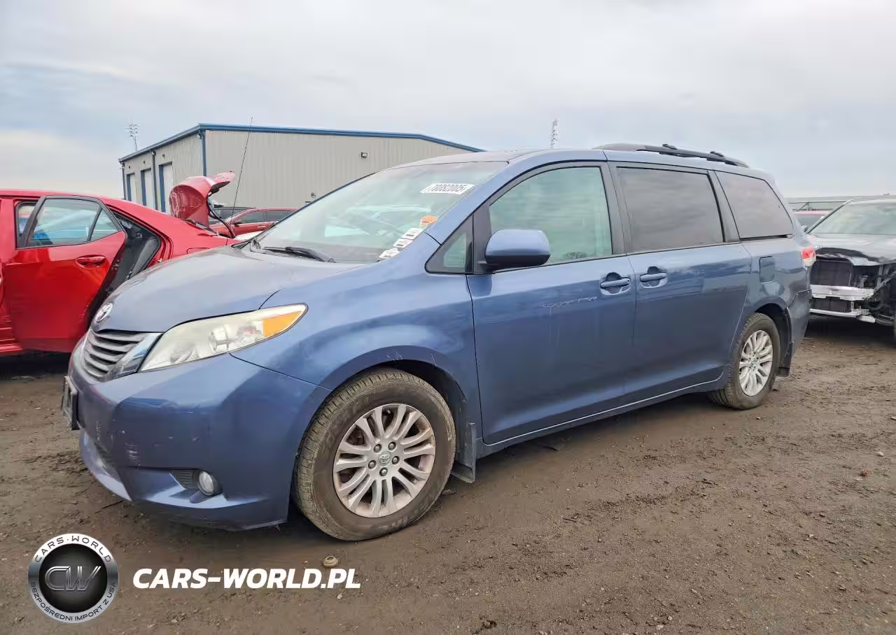 2014 Toyota Sienna Xle