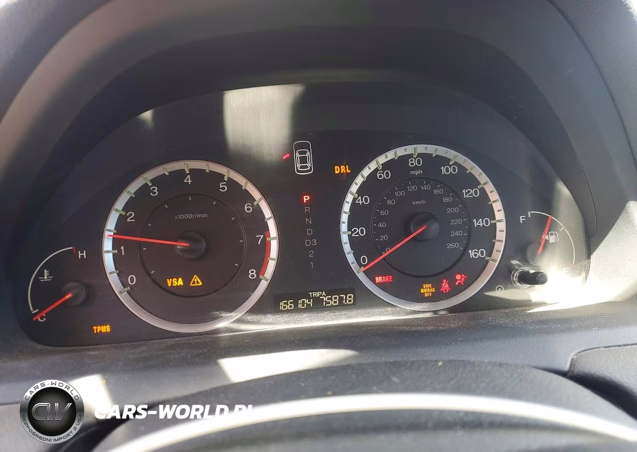2008 Honda Accord VIN:1HGCP26348A121594 - 9
