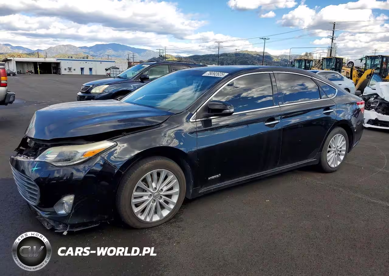 2013 Toyota Avalon Hybrid