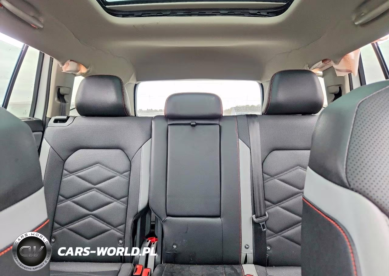 2025 Volkswagen Atlas Peak Edition Se VIN:1V2CR2CA3SC532605 - 10