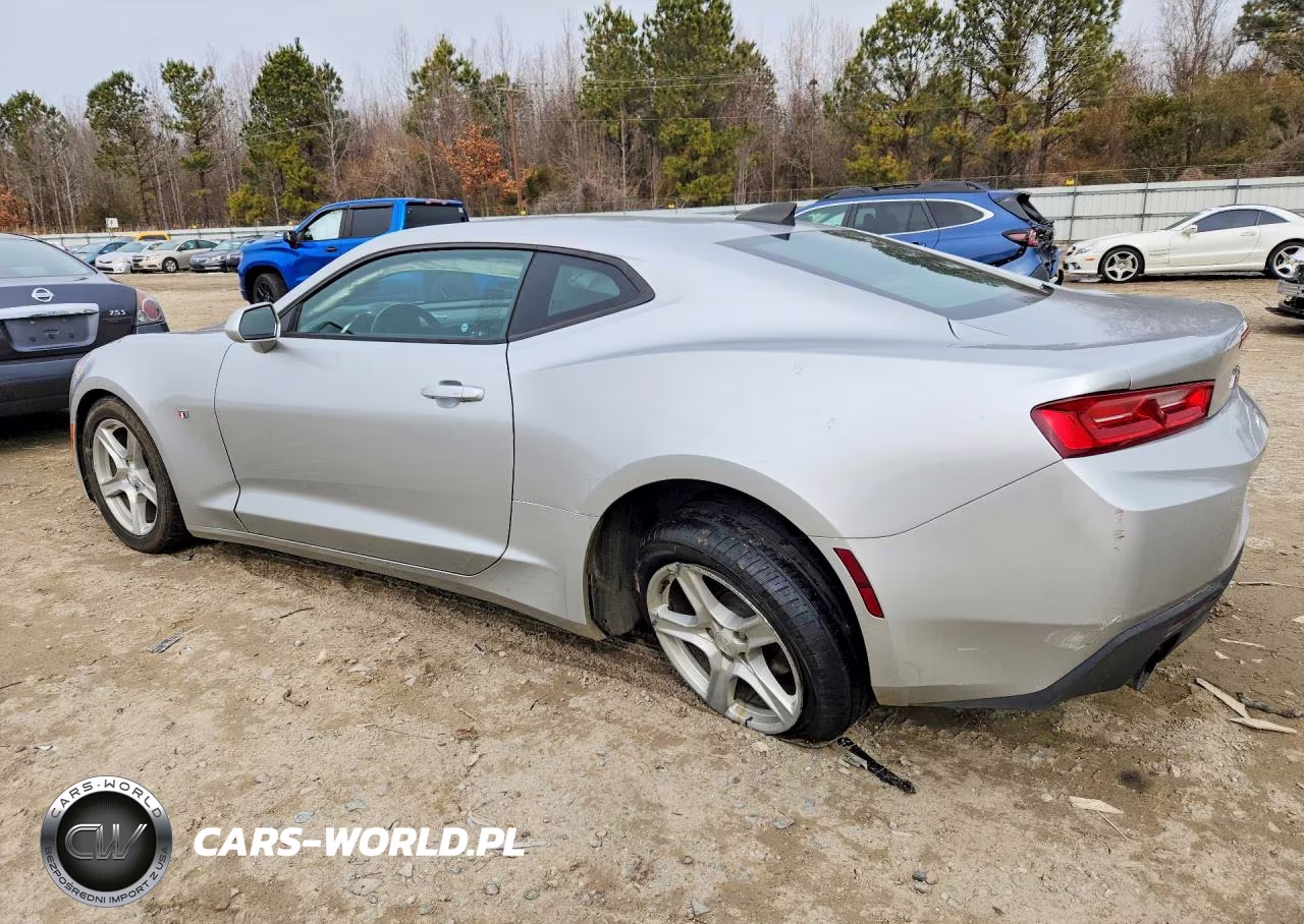 2018 Chevrolet Camaro Lt VIN:1G1FB1RX9J0147079 - 2