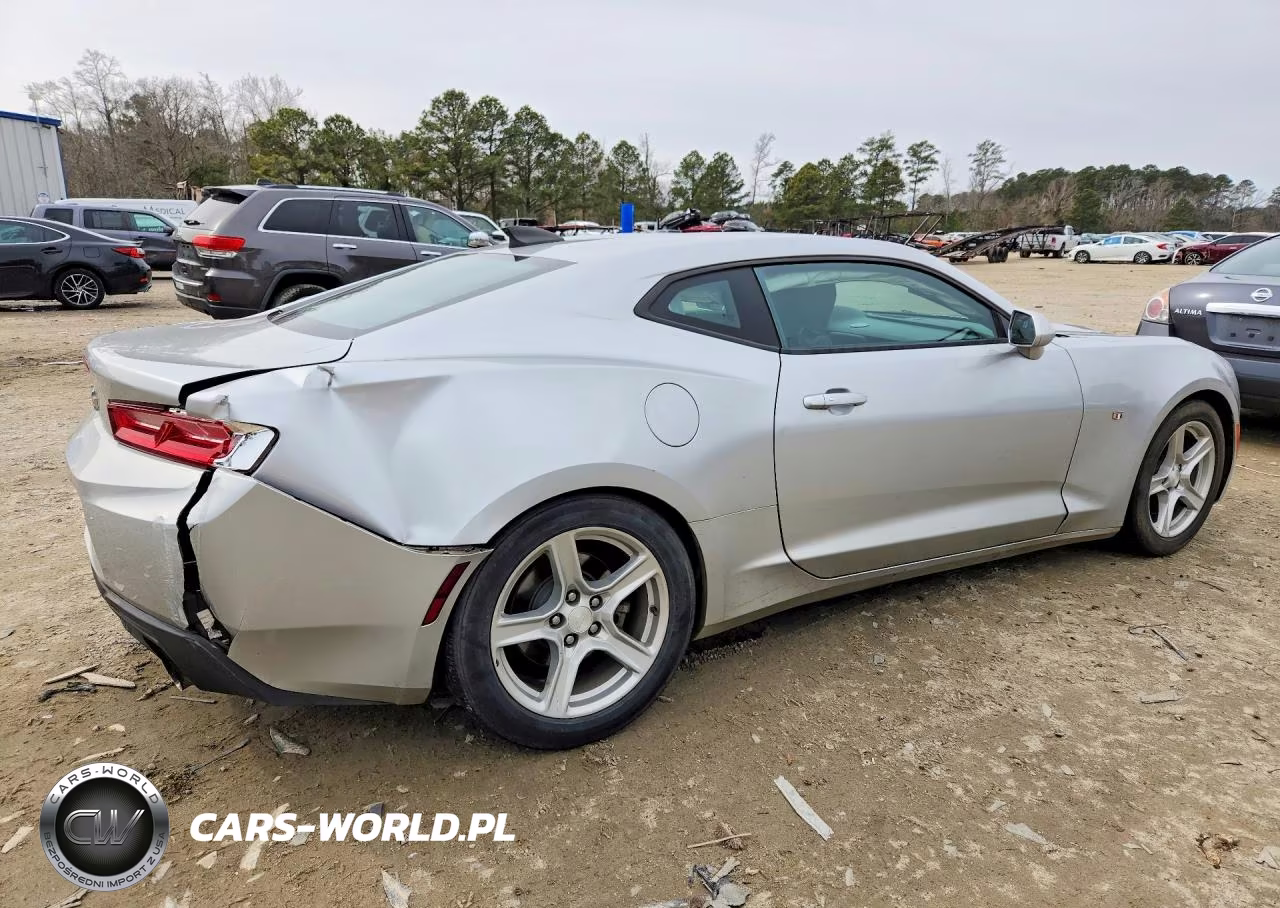 2018 Chevrolet Camaro Lt VIN:1G1FB1RX9J0147079 - 3