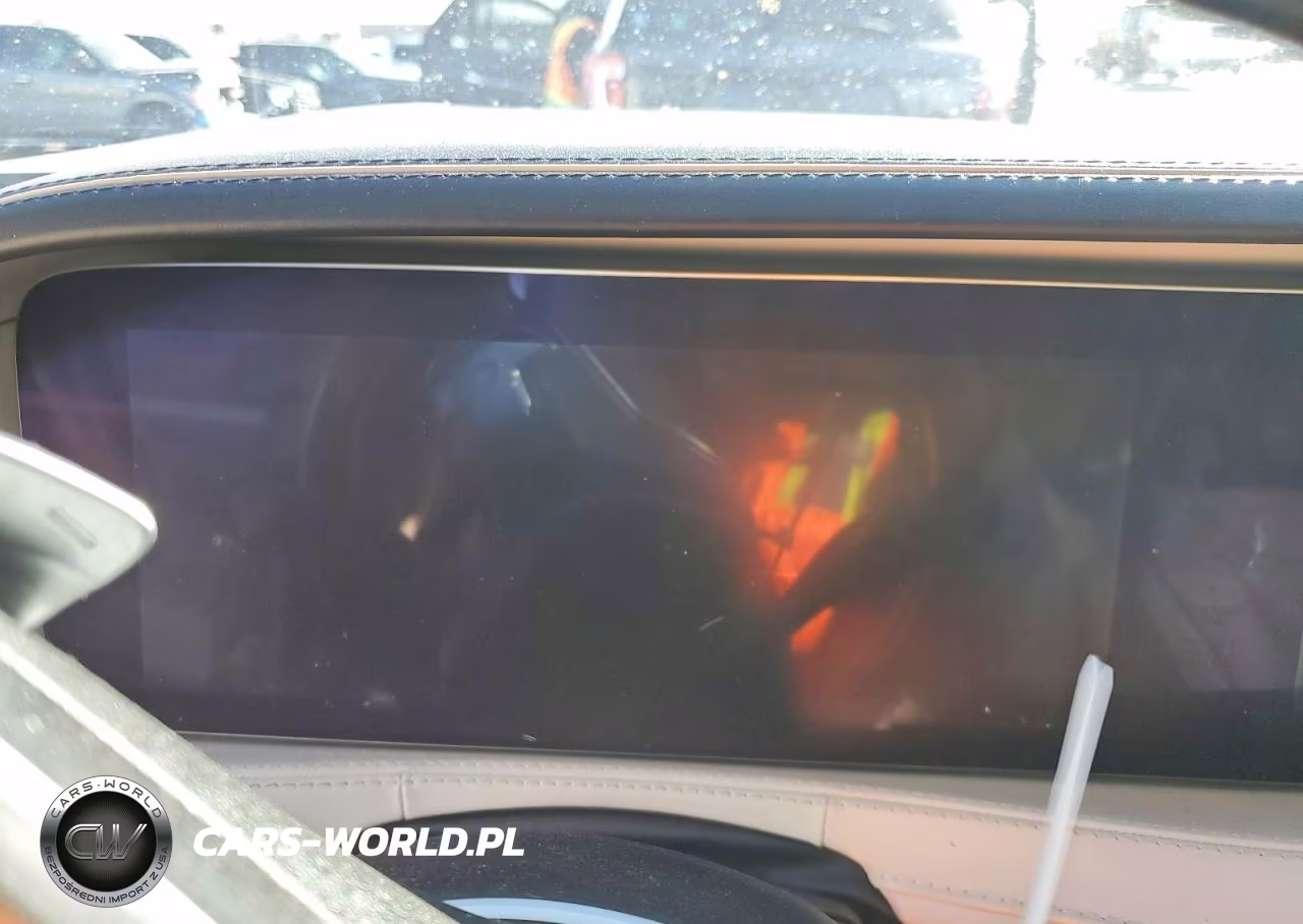2018 Mercedes-Benz S 560 4Matic VIN:WDDUG8GB0JA405389 - 9