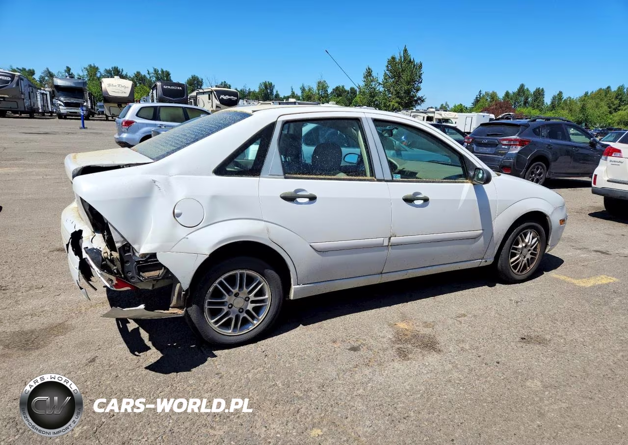 2007 Ford Focus Zx4 VIN:1FAFP34N27W237650 - 3