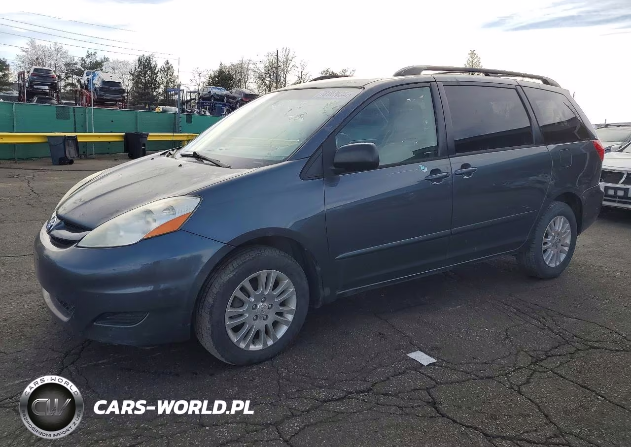 2010 Toyota Sienna